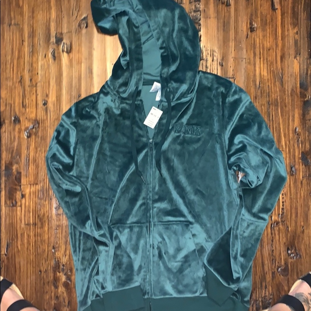 Victoria Secret- Never Worn Tags On ZIP Up